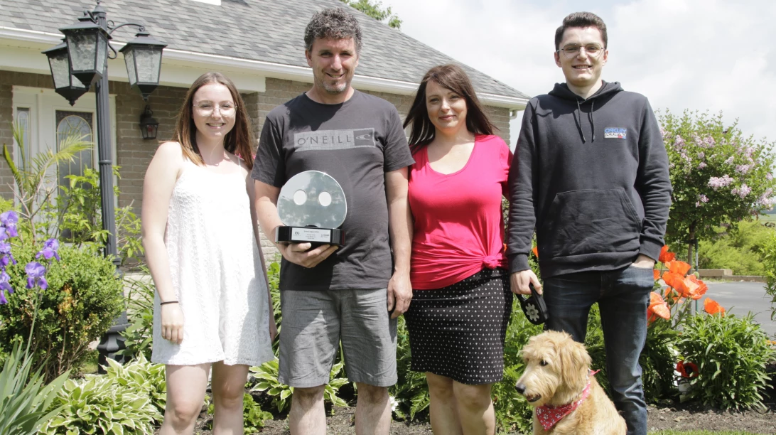 Michel, Kathy et leurs enfants, Samuel et Ariane.