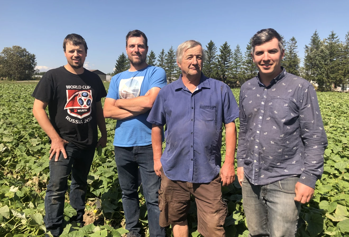 ferme louis gosselin jeunes producteurs tournes vers lavenir