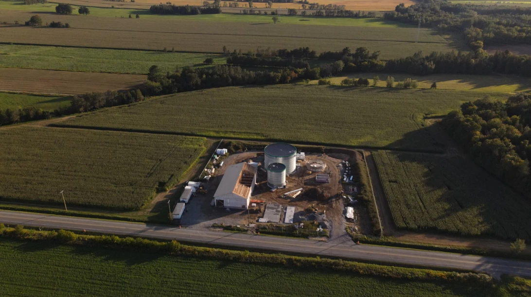 La coop Agri-Énergie Warwick vue du ciel