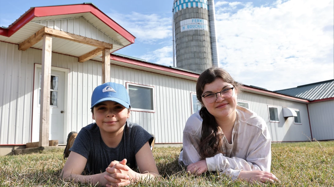 Laurence, 14 ans, et son frère, Ludovic, 11 ans