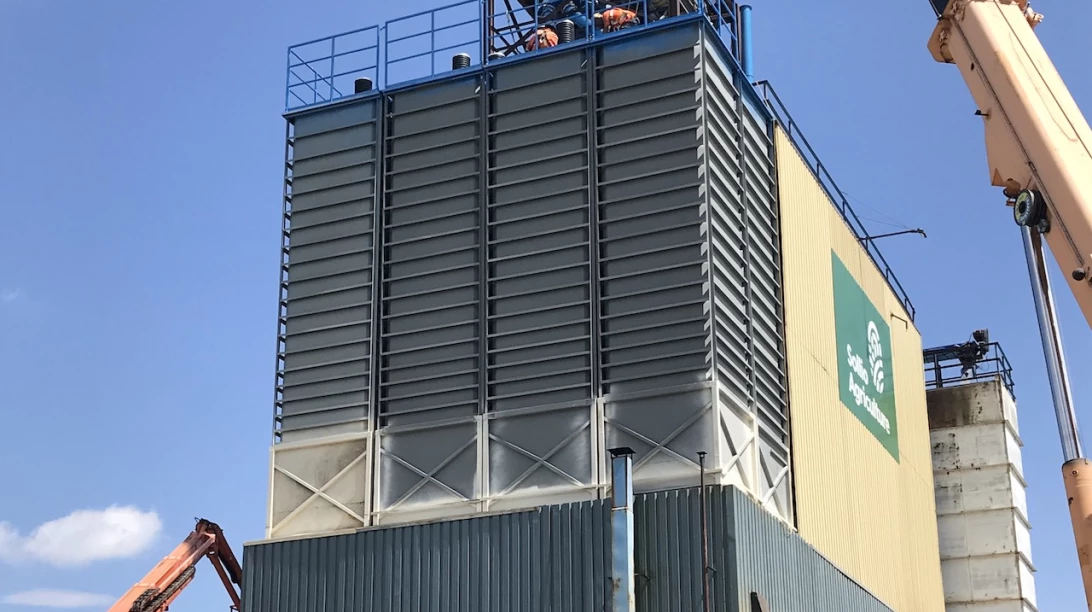 Usine en travaux de New Liskeard.