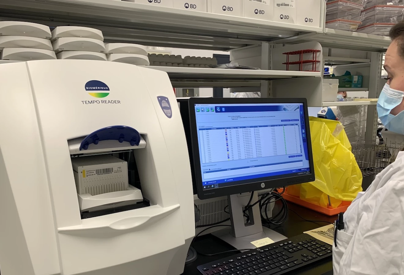 Analyse en laboratoire - Olymel