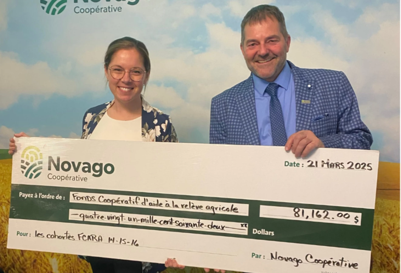 Chèque de Novago Coopérative pour le FCARA