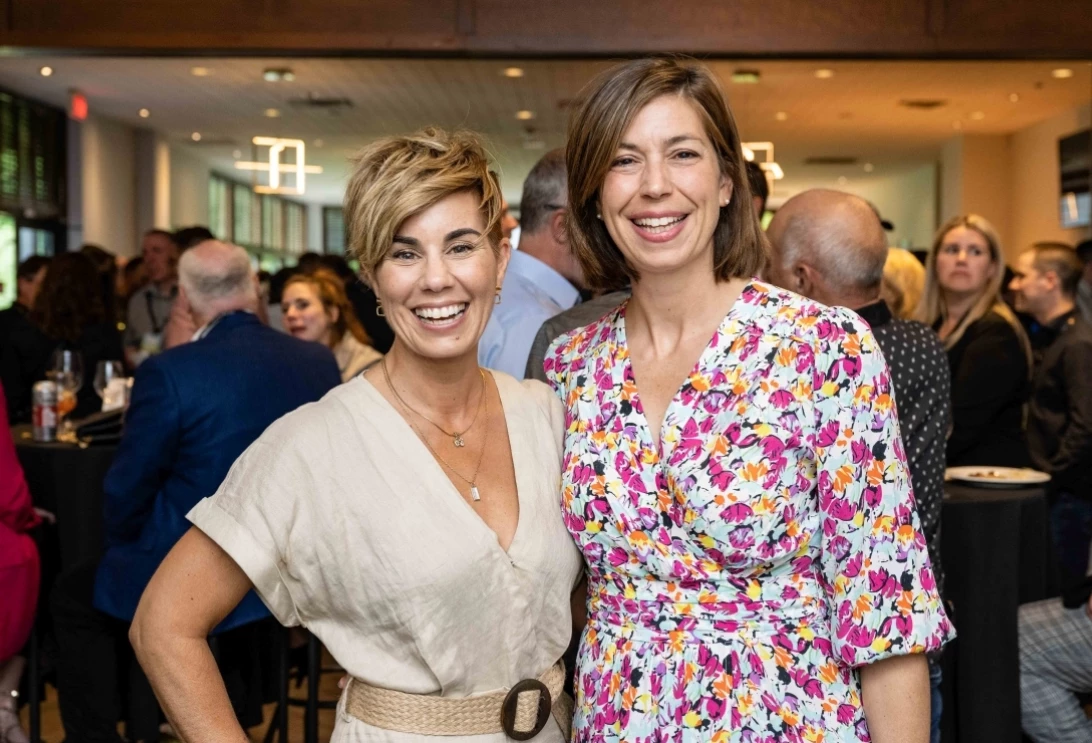 Julie DesGroseilliers et Sophie Perreault
