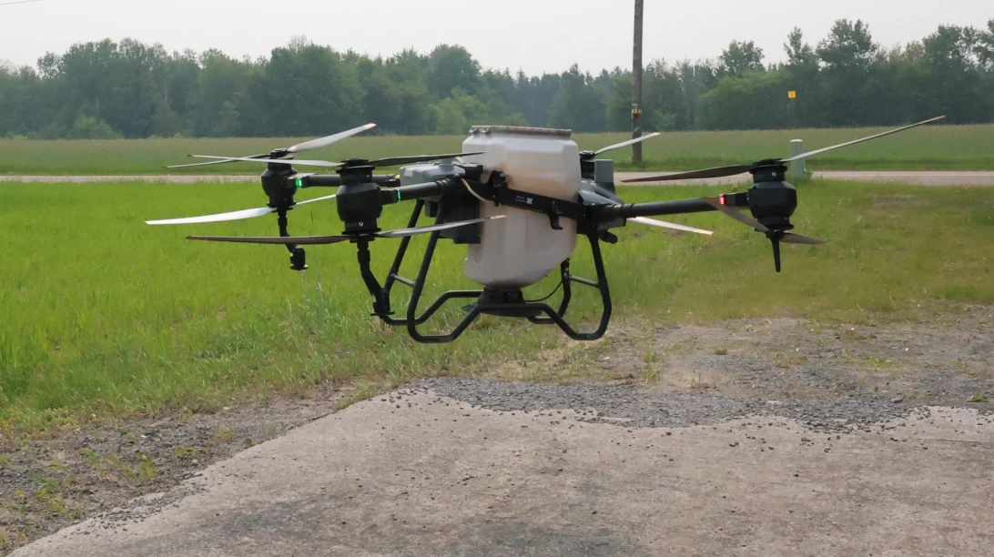 Drone d'épandage DJI Agras T40