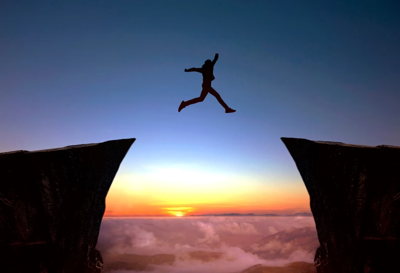 Un saut dans le vide représente le stress du changement