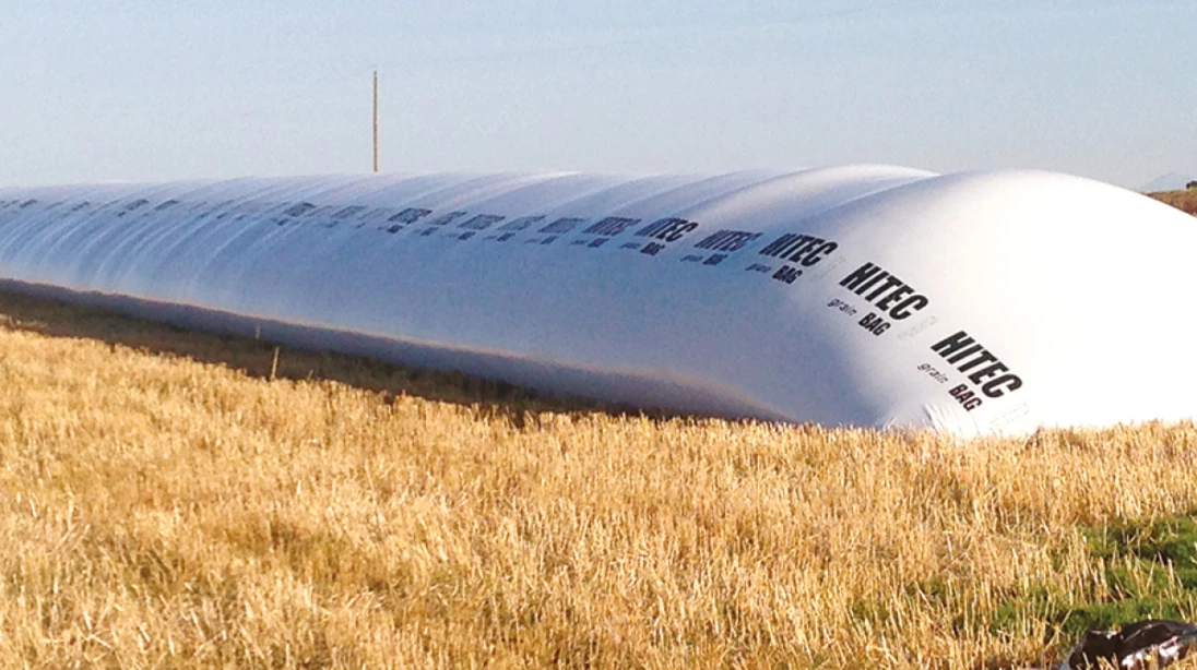 Ensilage sous plastique
