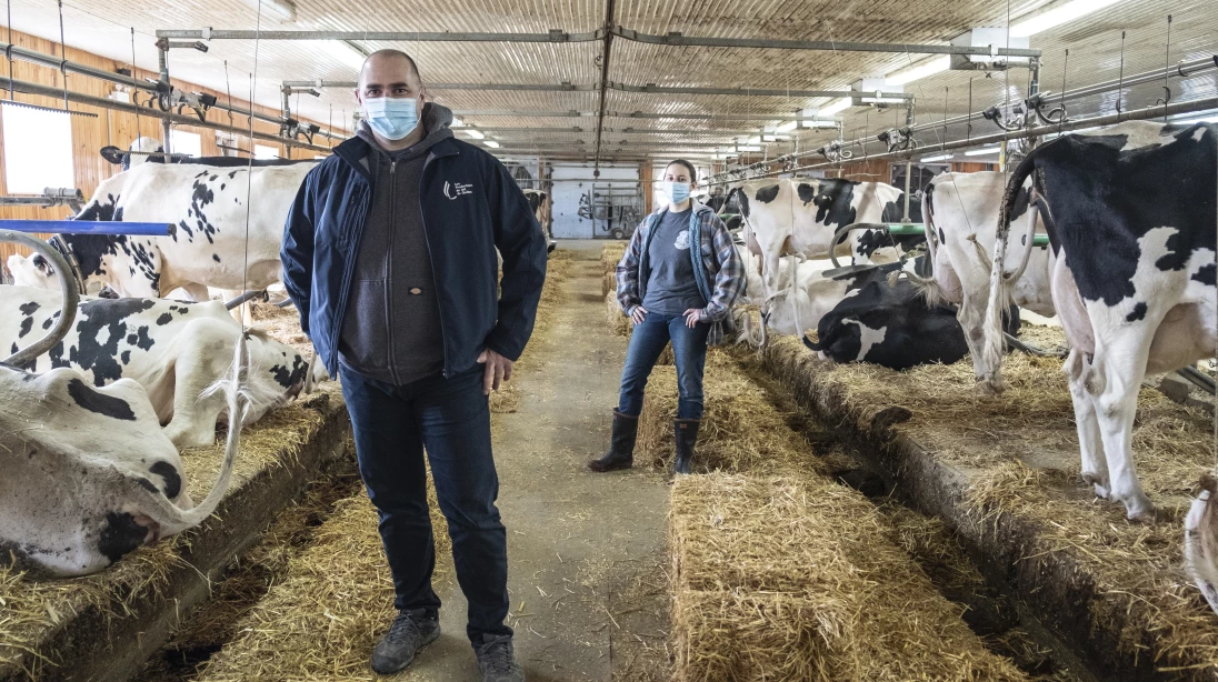 Yvan Bastien gère la Ferme Géobastien avec Mélissa Lagacé