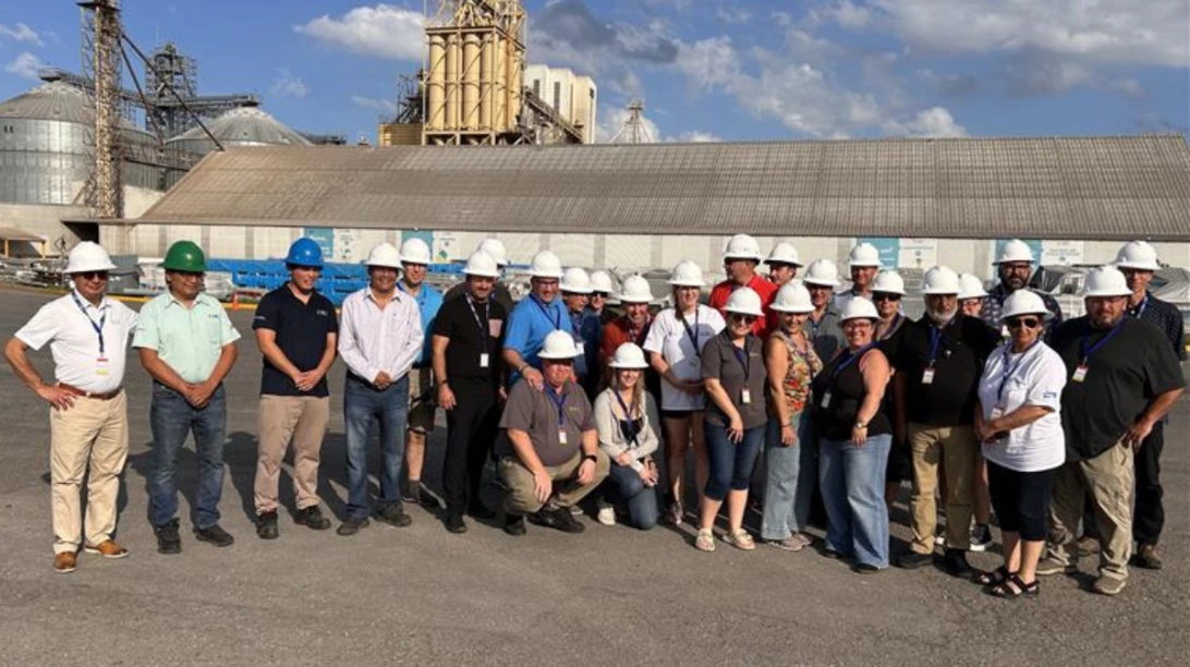 Le groupe de Sollio Agriculture à la meunerie de Grupe Crio