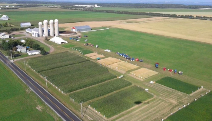 Image de haut de la Ferme Jean-Guy Proulx lors de la Journée Parcelles.