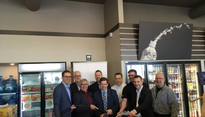 une nouvelle station-service a saint-pascal