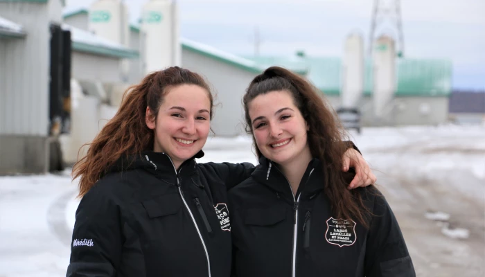 Mérédith et Mathilde