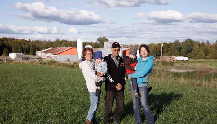 Lisette Poulin, Richard Grégoire et leurs enfants, Mélissa et Jérôme