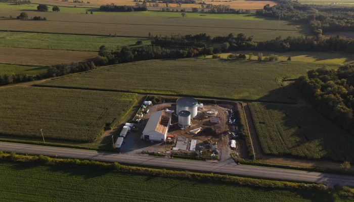 La coop Agri-Énergie Warwick vue du ciel