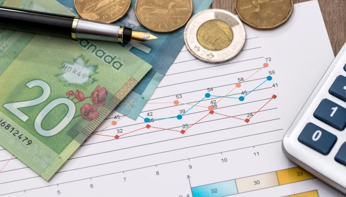 Graphique de taux d'intérêt accompagné de dollars canadiens.