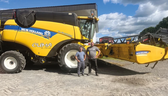 Récolteuse de la CUMA de l'Érable