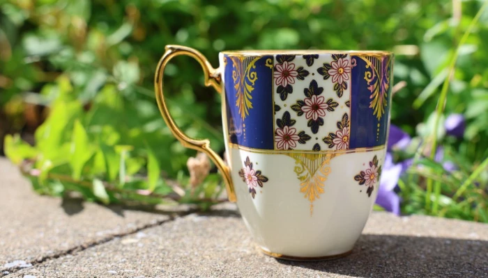 Tasse de thé en porcelaine