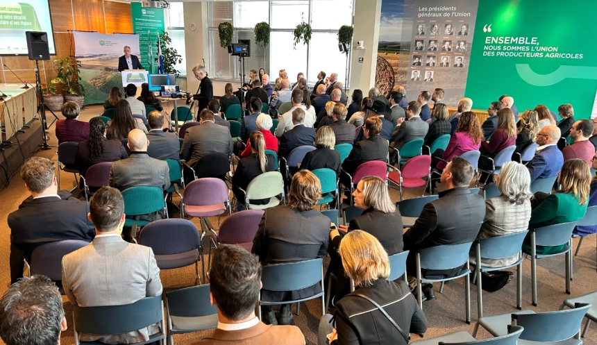 Des acteurs de l'agroalimentaire québécois réunis à la journée d'informations.