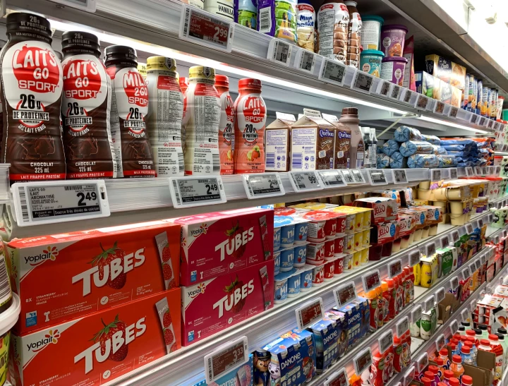 Allée des boissons à l'épicerie