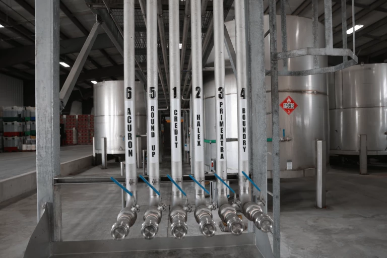 Installations pour produits liquides de Hoegy's Farm Supply