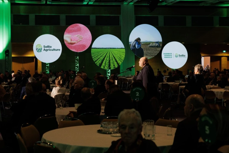 Salle à l'AGA de Sollio Groupe Coopératif