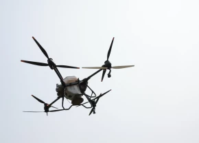 Drone T40 qui vole