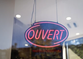 Enseigne Ouvert de magasin