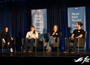 Les participants du pannel sur les médias sociaux