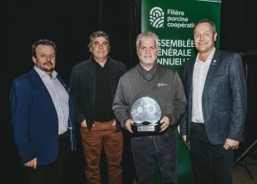 Gens du réseau avec un Groin d'argent