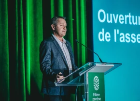 Jean-François Roy, président de la Filière porcine coopérative en prise de parole