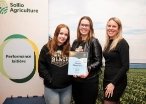 Lise Lemieux à la remise des prix du concours Performance laitière
